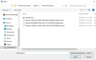 DiskInternals RAID Recovery™ Merging Snapshots in Hyper-V Manager: Step 2.