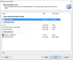 DiskInternals Partition Recovery™ Partition Recovery:. Selecciona la unidad flash con espacio no asignado.